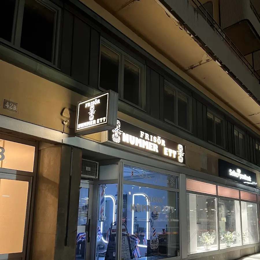 Foto från Frisör Nummer Ett i Örebro
