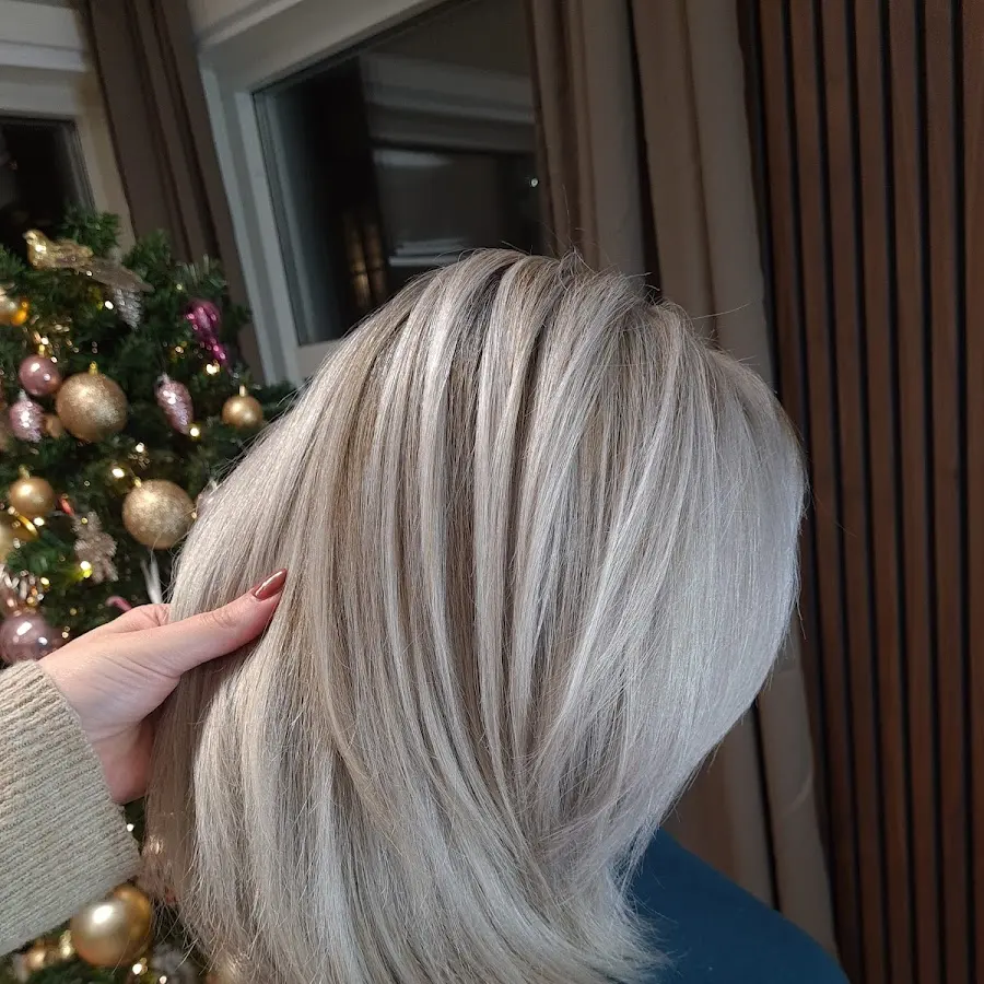 Foto från Gabriela's Couture Hair & Beauty Salon - Frisör, Balayage Västerås i Västerås