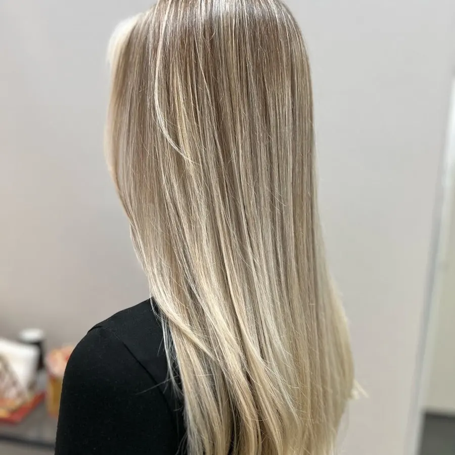 Foto från Gisaro's Hårstudio i Solna